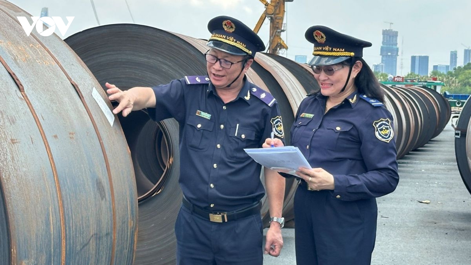 Doanh nghiệp kiến nghị Chính phủ sửa đổi quy định đóng ghép hàng hóa quá cảnh